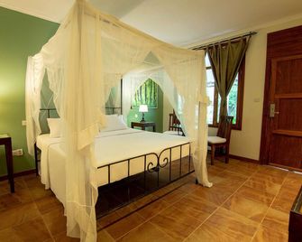 Mediterraneo Hotel & Restaurant - Dar Es Salaam - Quarto