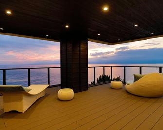 Umi No Hotel Isaba Ryokan - Numazu - Balkon