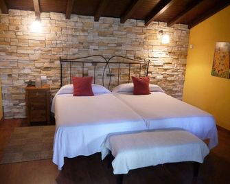 Hotel Rural Isasi - Gordexola - Bedroom