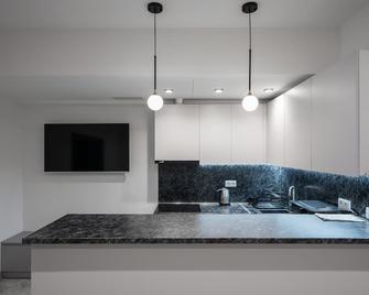 Ris Central Apartments Yerevan - Ereván - Cocina