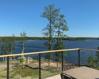 Lovely Home In Skillingaryd With Sauna - 스킬린가리드 - 발코니