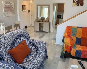 1371 Precisoso Duplex en Mojacar - Mojacar - Salon