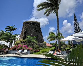 Montpelier Plantation & Beach - Charlestown - Piscina