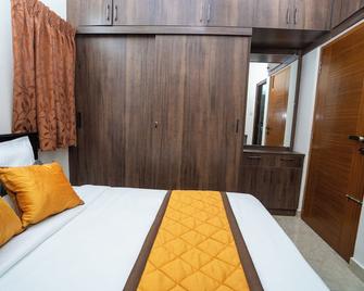 Om Residency Jp Nagar - Bengaluru - Bedroom