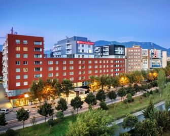 Hilton Garden Inn Tirana - Tirana - Byggnad