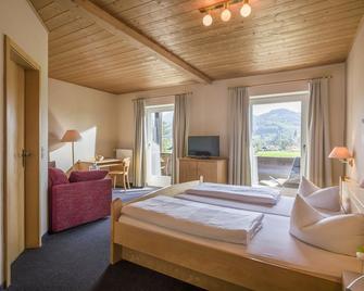 Alpenhof Landhotel Restaurant - Oberaudorf - Bedroom