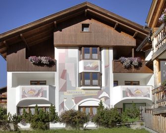 レジデンス ドロミュー - サン・カッシアーノ - 建物