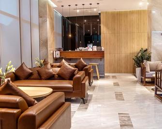 Kovie Hotel - Haiphong - Salónek