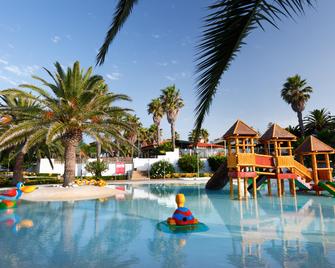 Occidental Menorca - San Luis - Piscina