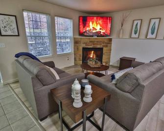 Peaceful Retreat In The Heart Of Missoula - Missoula - Sala de estar