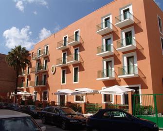 Alghero Vacanze Hotel - Alguer - Edificio