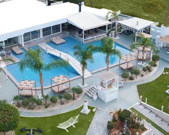 White Luxury Villa - Anissaras - Pool