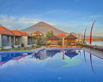 Seamount Hotel - Abang