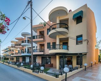 Toroni Blue - Toroni - Building