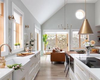 The Haven on Halton - Perth - Kitchen