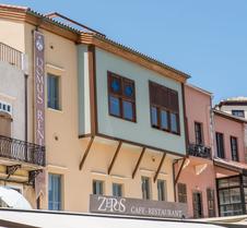 Domus Renier Boutique Hotel
