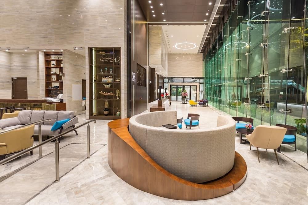 Hilton Garden Inn Hong Kong Mongkok thumbnail 3