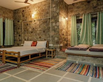 Camp Hornbill Corbett - Rāmnagar - Bedroom