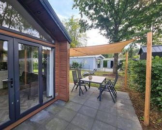 Modern Chalet Met Ruimte Tuin Op De Velu - Epe - Innenhof