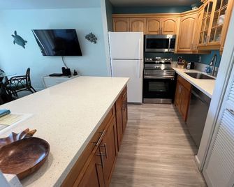 Aloha! Great Location! Turtle Bay Condo, Near Beaches & Resort - Kahuku - Cozinha