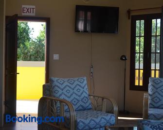 KhalKob's Belize - Placencia - Sala de estar
