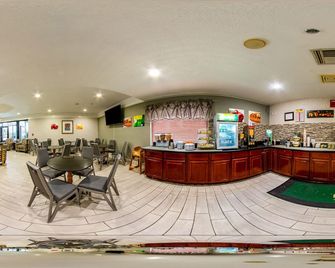 Quality Inn Marietta Near Dobbins Arb - Marietta - Bar