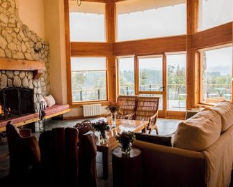 El Bosque By Dot Tradition - Villa La Angostura - Olohuone