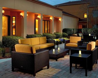 Courtyard by Marriott Birmingham Hoover - Hoover - Patio