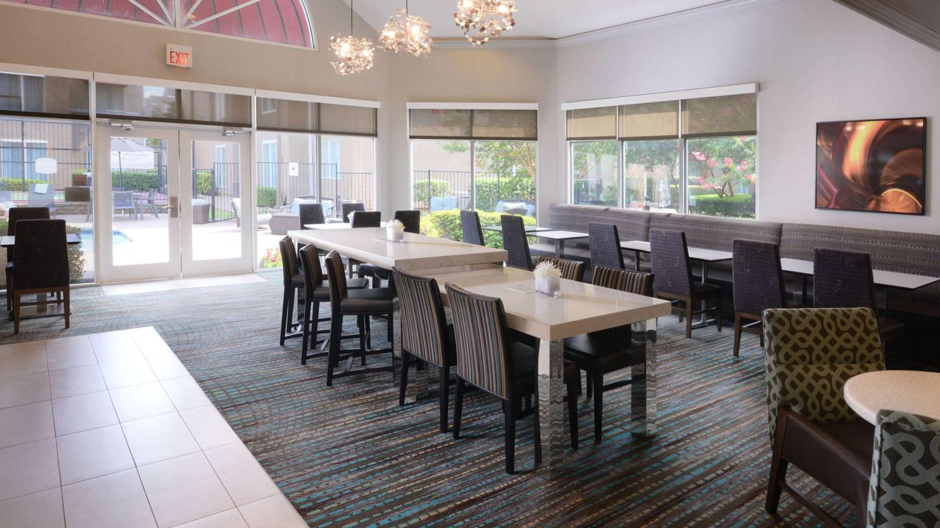 Sonesta ES Suites Dallas Medical Market Center