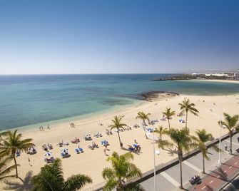 Hotel Lancelot - Arrecife - Beach