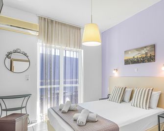 Happy Days Studios - Mália - Bedroom