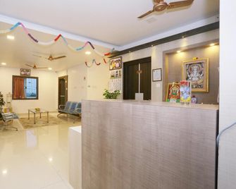 Kalaimagal Residency. - Ramanathapuram - Front desk