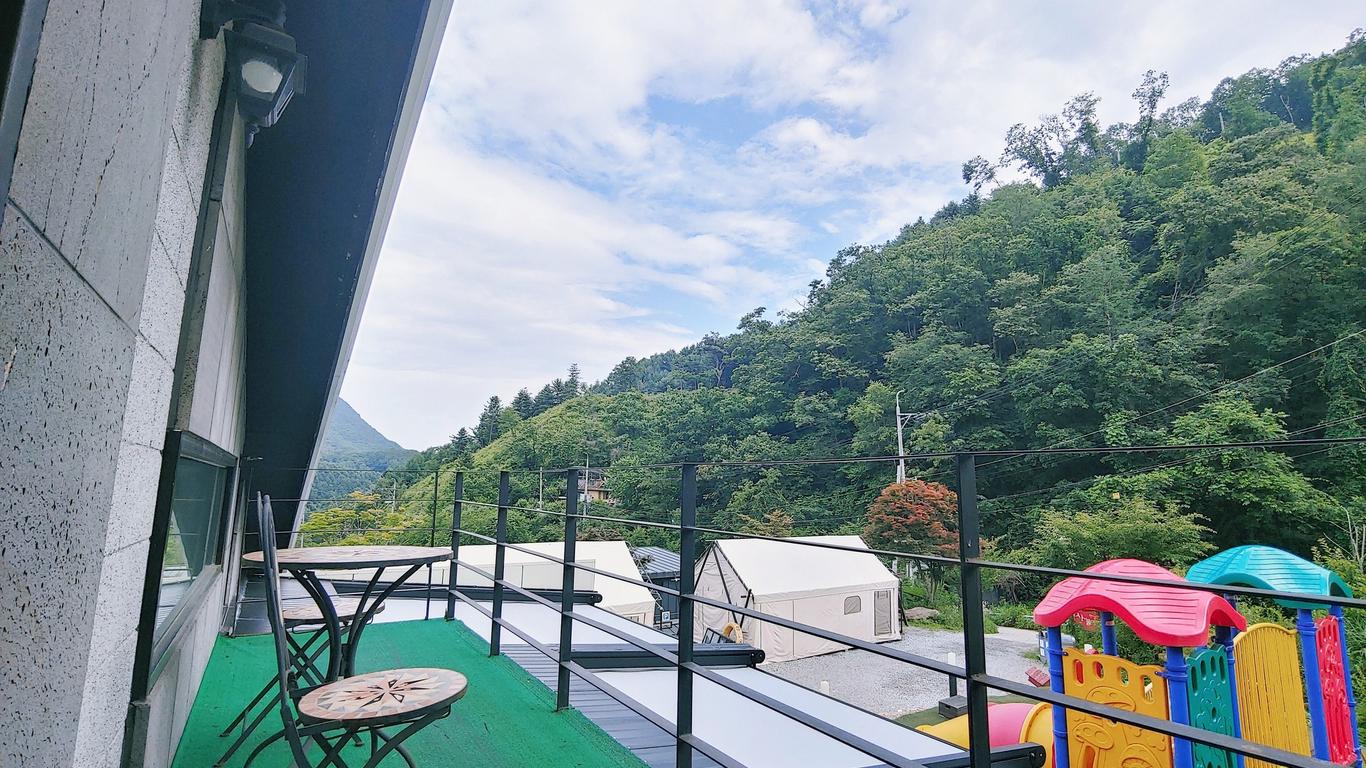 Gapyeong Floresta Kids Pool Villa & Glamping
