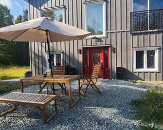 L'Ecomaison - Luminous & Open Space - Rouyn-Noranda - Innenhof