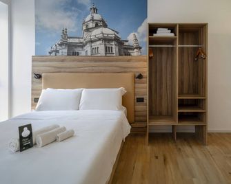 B&b Hotel Como Baradello - Como - Slaapkamer