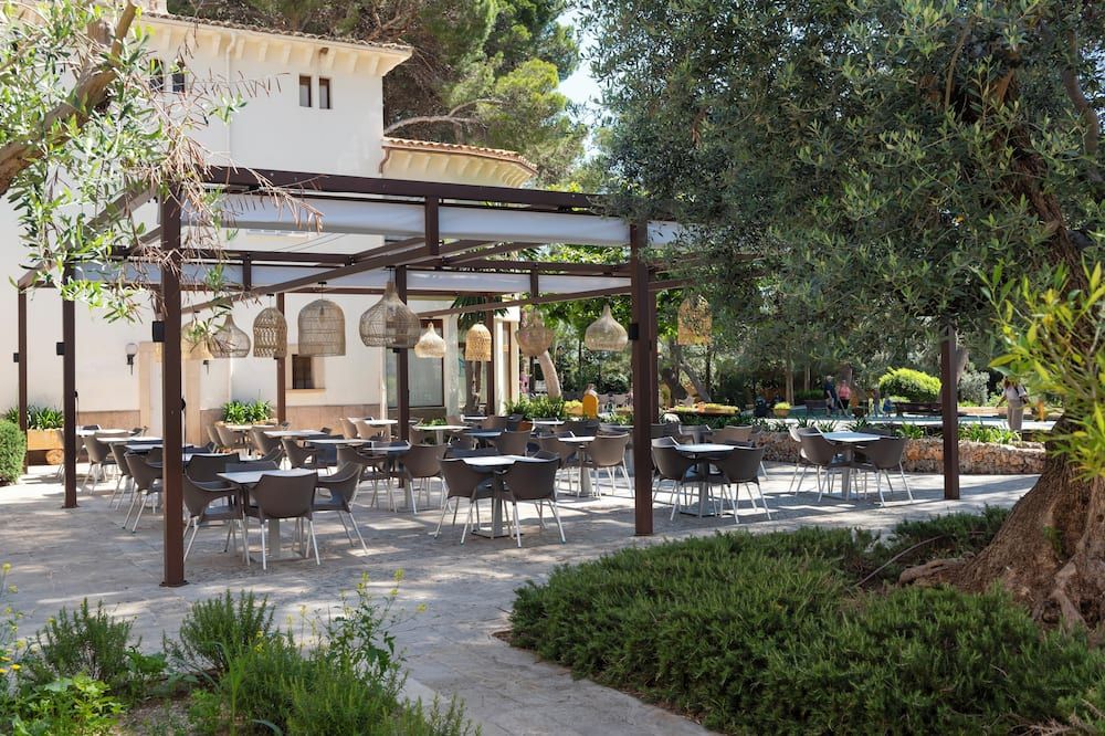 Hotel Castell Dels Hams - Porto Cristo - Innenhof