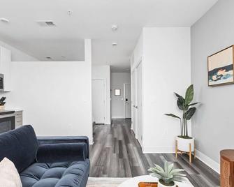 Cozysuites Studio Near Whole Foods - Indianapolis - Sala