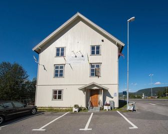 Toranes Overnatting - Mo I Rana - Gebouw