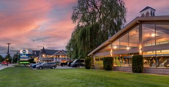 Best Western Inn at Penticton - Penticton - Gebäude