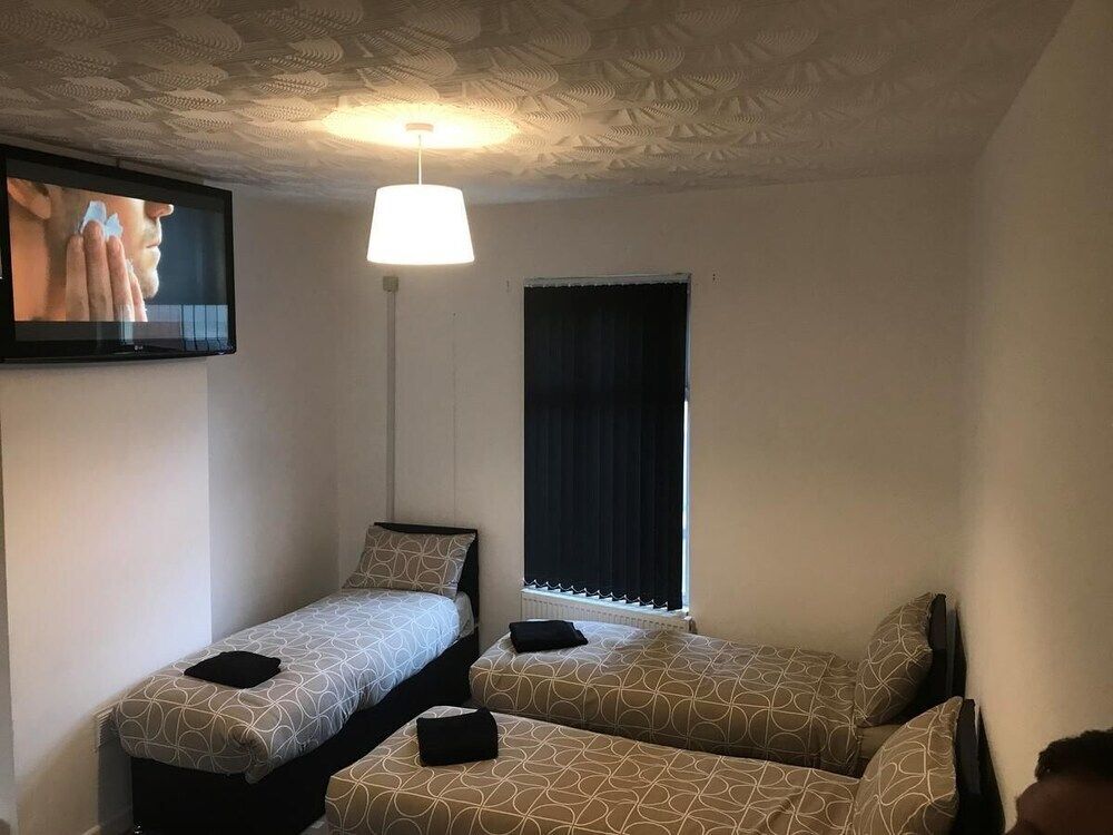 The King Harry Bar And Hostel - ליברפול - חדר שינה