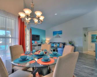 The Avalon Royal Dream - Clearwater - Dining room