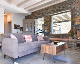 Mavrabeli Sunset Retreat - Ιουλίδα - Σαλόνι