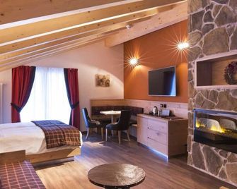 Chalet Marcora - Campitello di Fassa - Yatak Odası