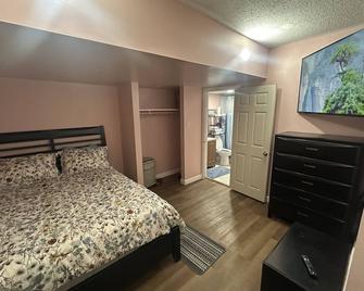 Fort Lauderdale Retreats - Margate - Bedroom