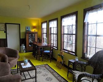Gîte la Marée - Forestville - Living room
