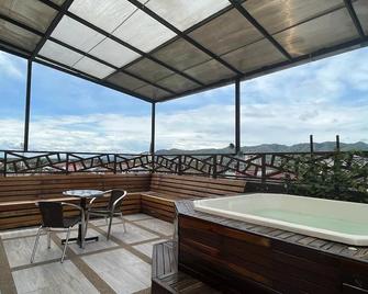 Hotel Ph Girardot - Girardot - Balkon