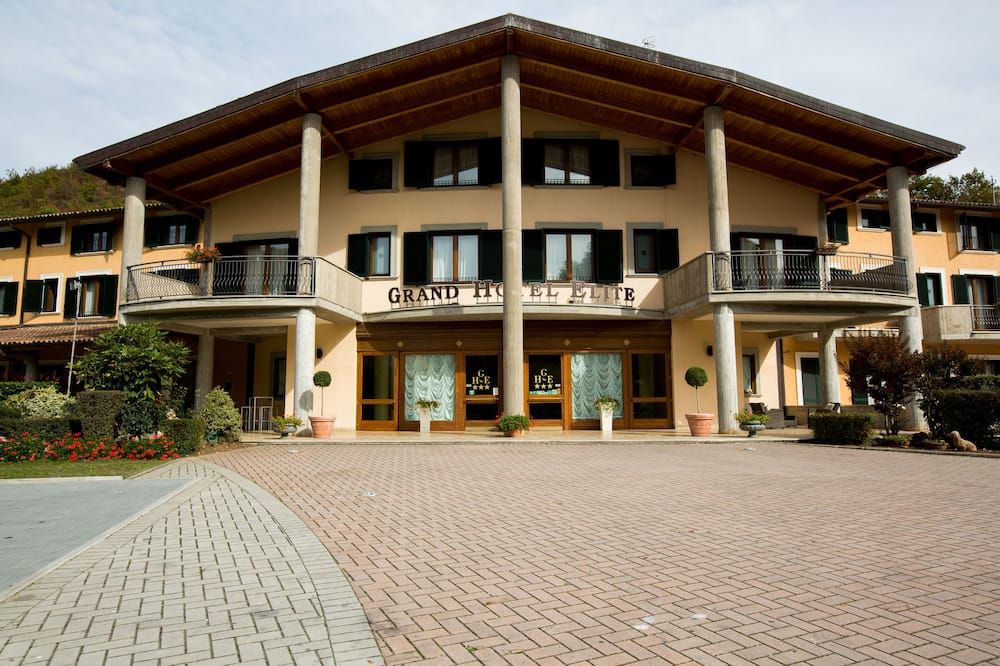 جراند هوتل إيليت