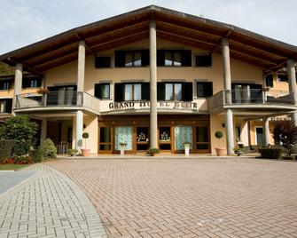 Grand Hotel Elite - Cascia - Edifício