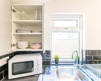 Goose Green Contractor Accommodation - Wigan - Kitchen