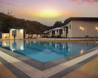 Hotel The Hind - Ābu Road - Pool